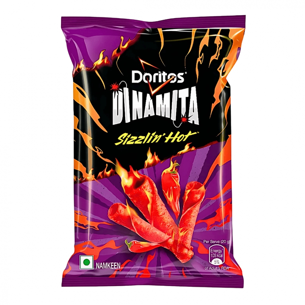 Doritos Dinamita Sizzling Hot 48g byr på sprø maistortillaruller med intens krydret smak. Perfekt for de som elsker en het og smakfull snacks!